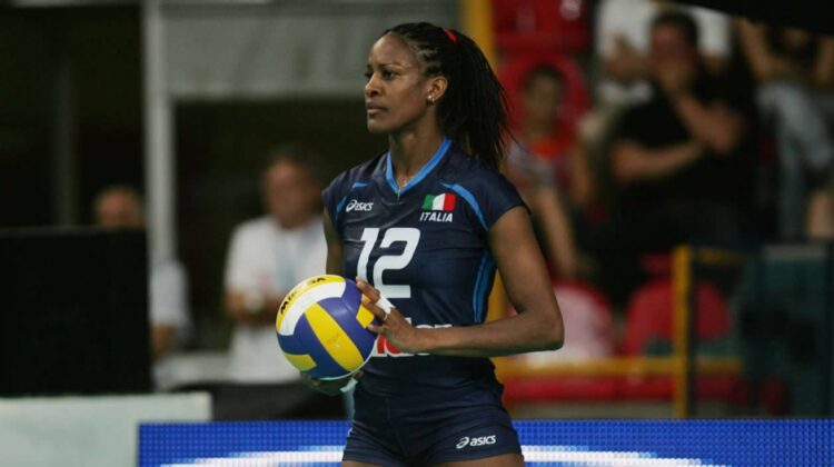 taismary aguero feet 2