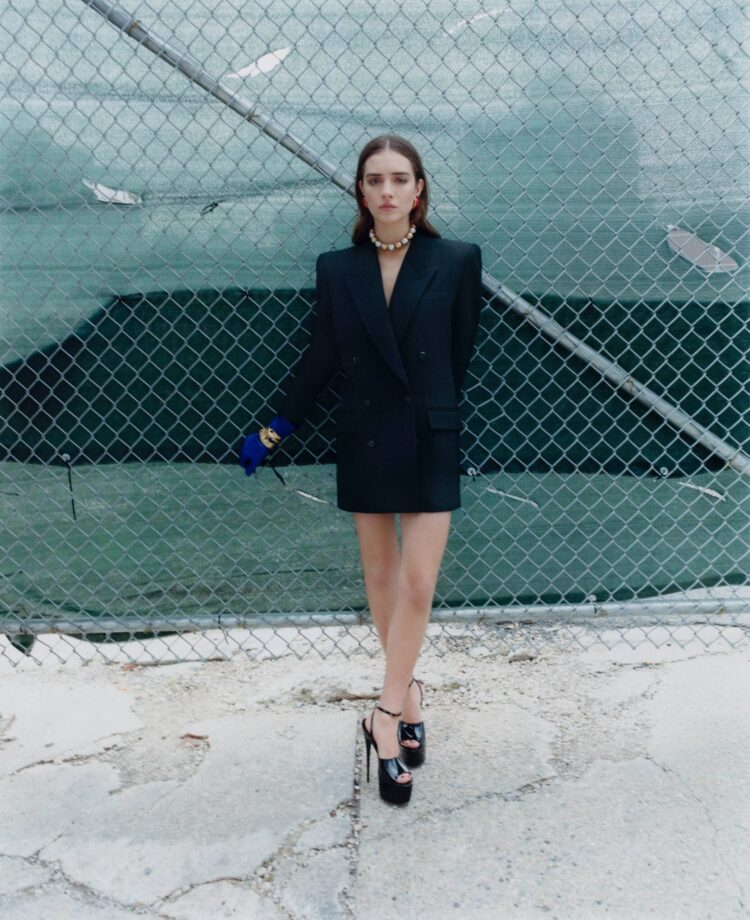 talia ryder feet scaled