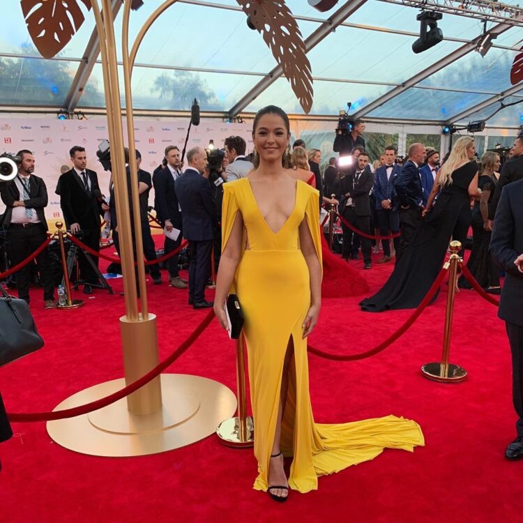 tamala shelton feet 1