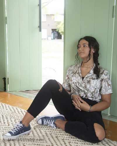 tamala shelton feet 5