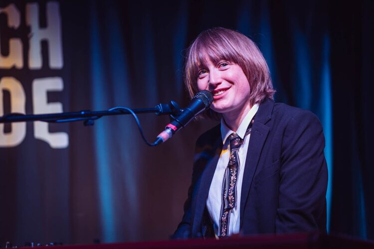 tamara lindeman feet 5