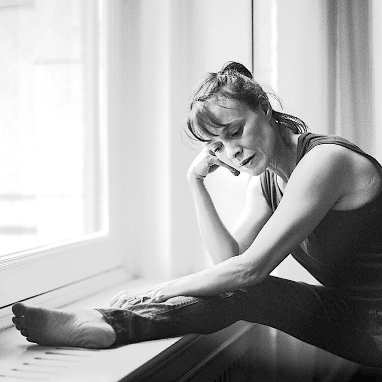 tamara stronach feet