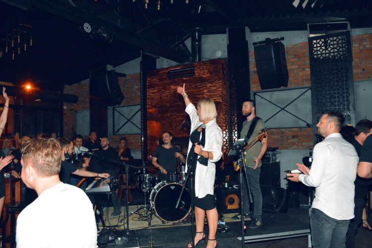 tamara todevska feet 5