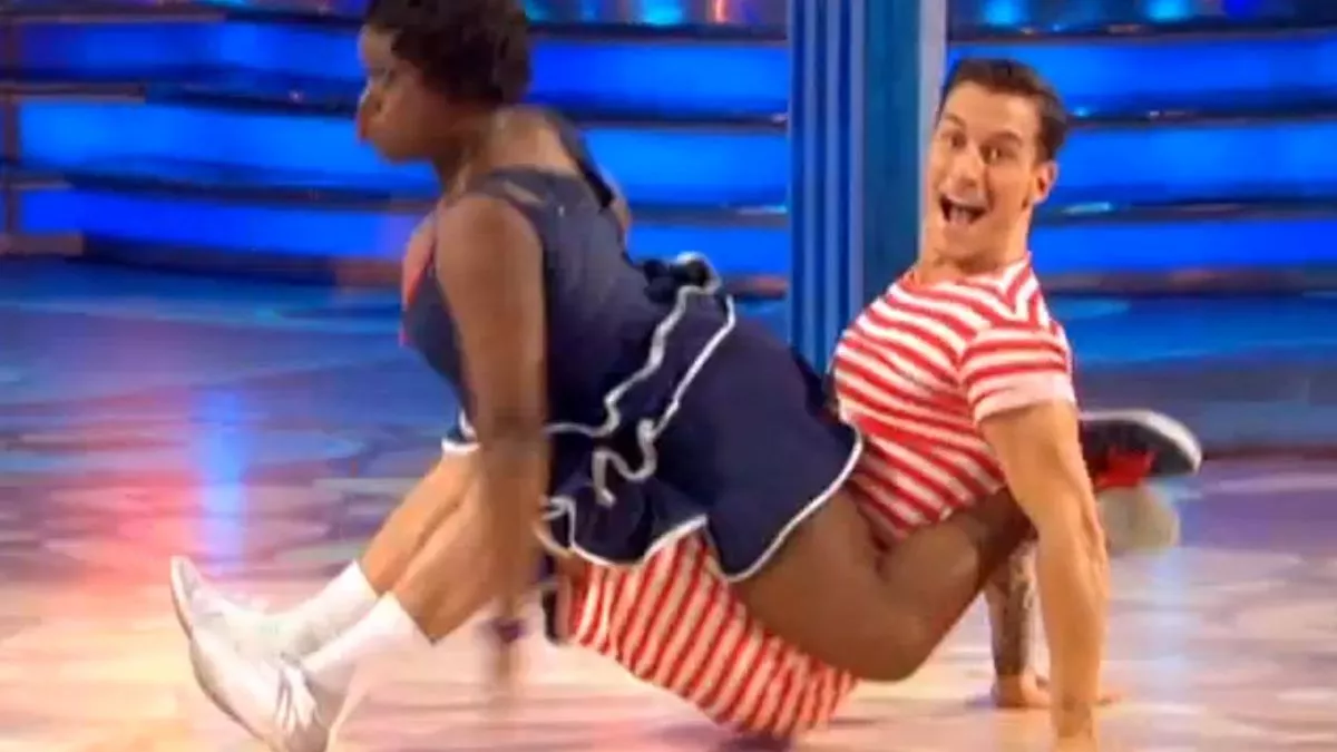 tameka empson feet 2