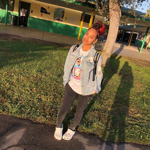 tameradeniise feet 2