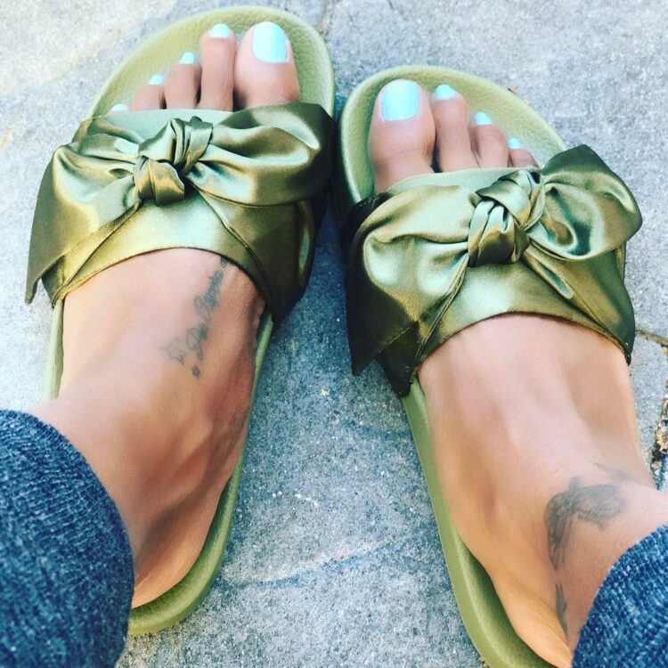 tami roman feet 1