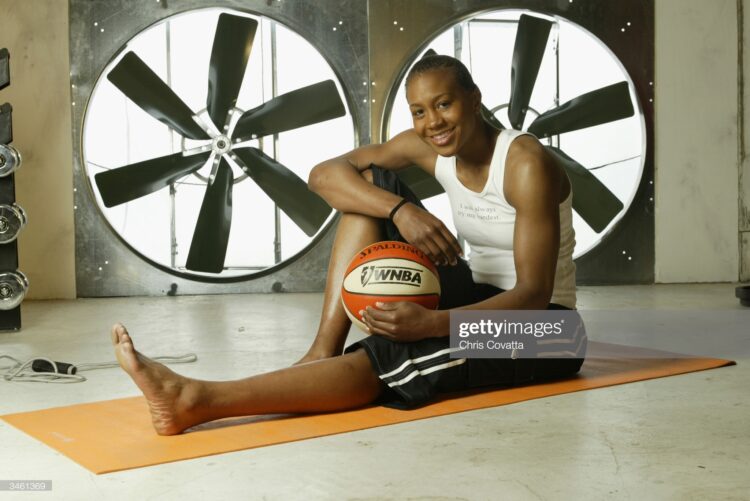 tamika catchings feet 2