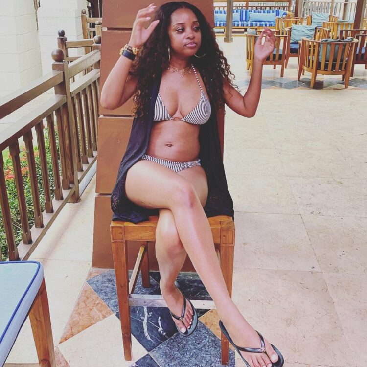 tamika mallory feet 4