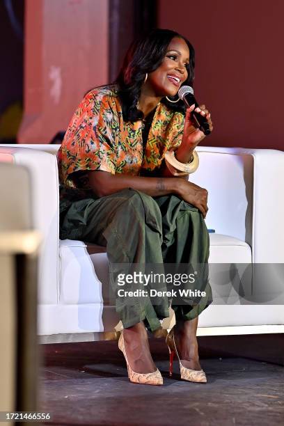 tamika raymond feet 4