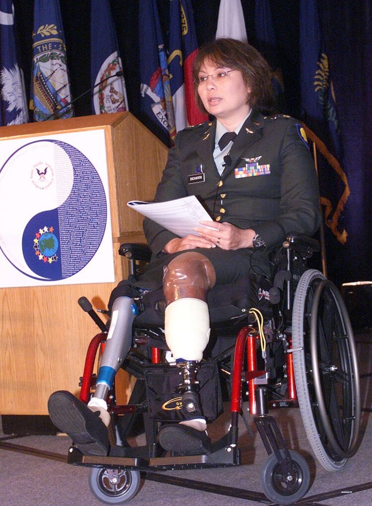 tammy duckworth feet 2