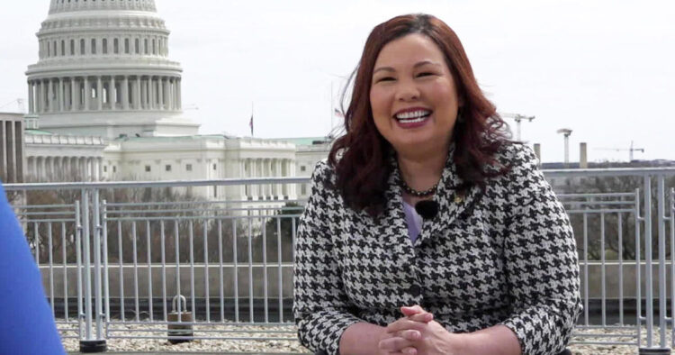 tammy duckworth feet 6