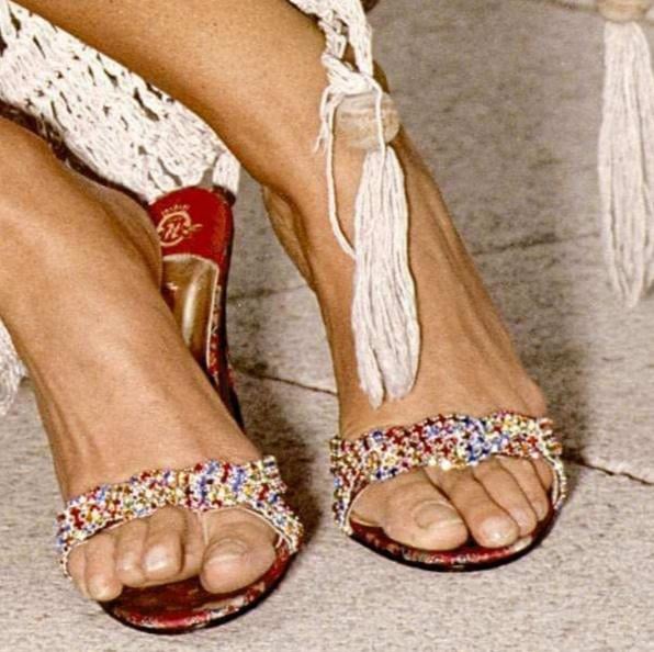 tamzin outhwaite feet