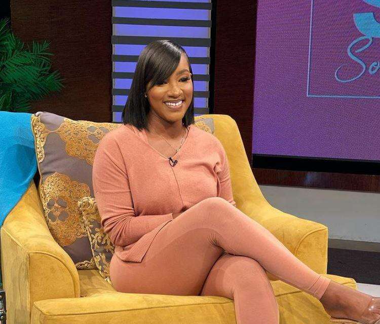 tanaania tracey feet 1