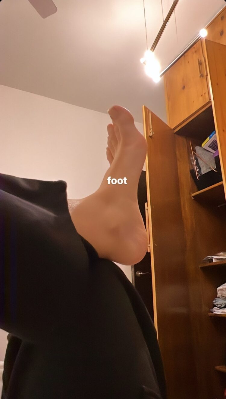 taneesha mirwani feet 1