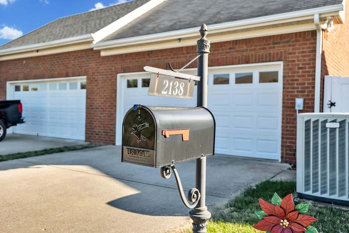 tanesha cason feet 5