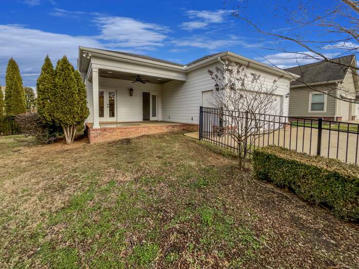 tanesha cason feet 6