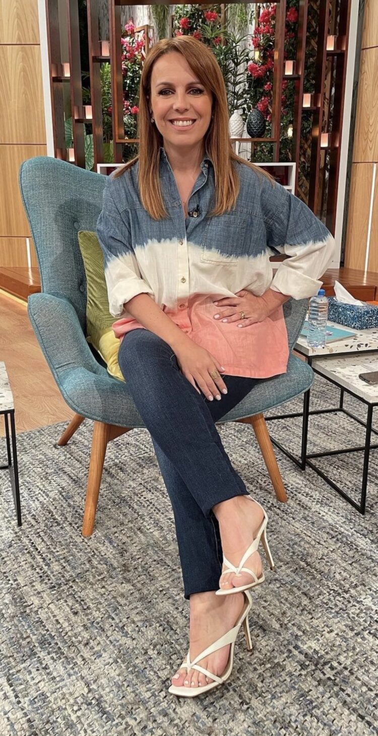 tania oliveira feet 1