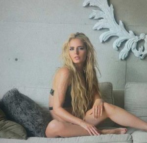 tania ruiz eichelmann feet 3