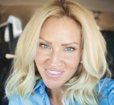 tania twinsxtn feet 6