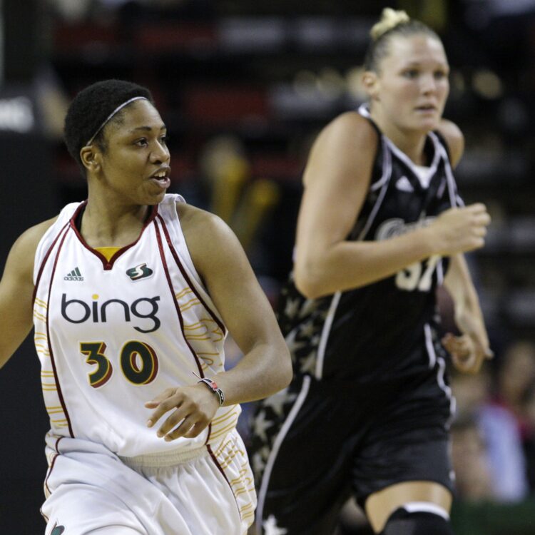 tanisha lovely wright feet 3