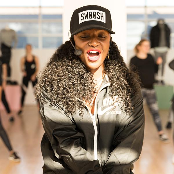 tanisha scott feet 5