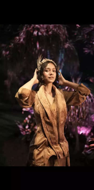 tanmaya bhatnagar feet 6