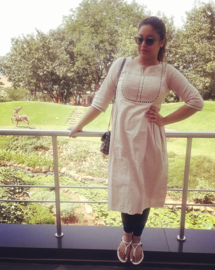 tanushree dutta feet 1