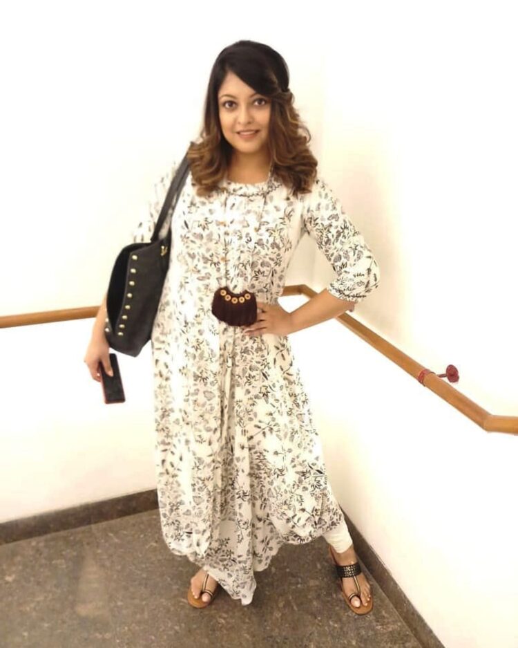 tanushree dutta feet 4