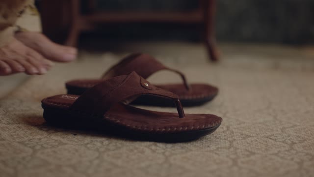 tanvi rastogi feet 6