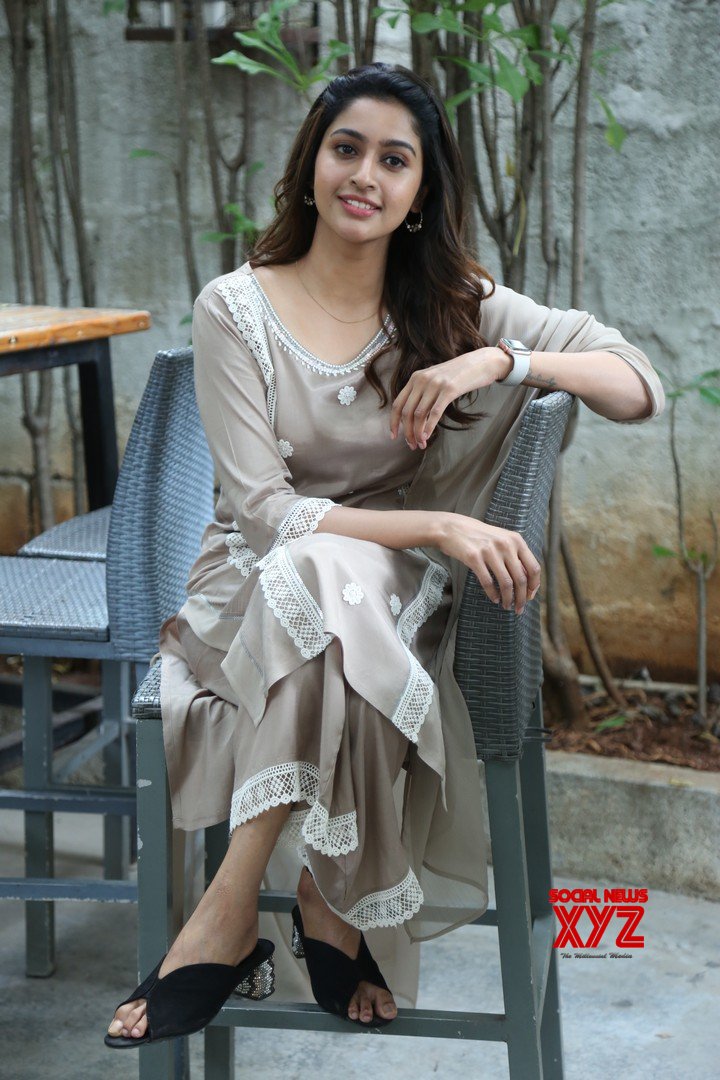 tanya ravichandran feet 2