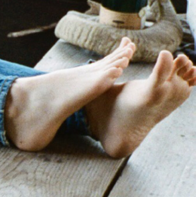 tanya reynolds feet 1