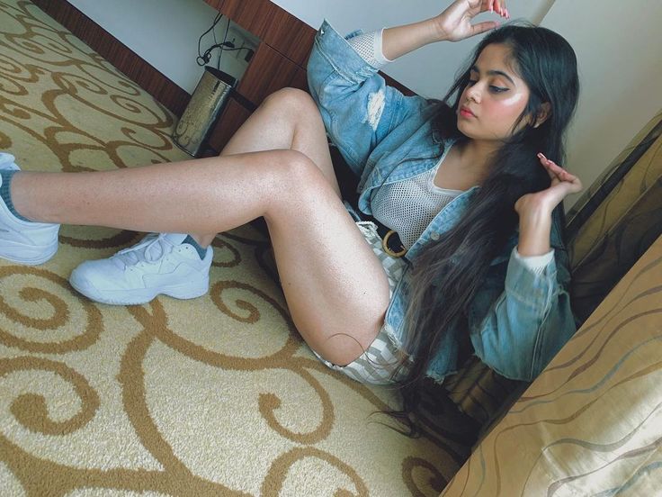 tanya singh johal feet