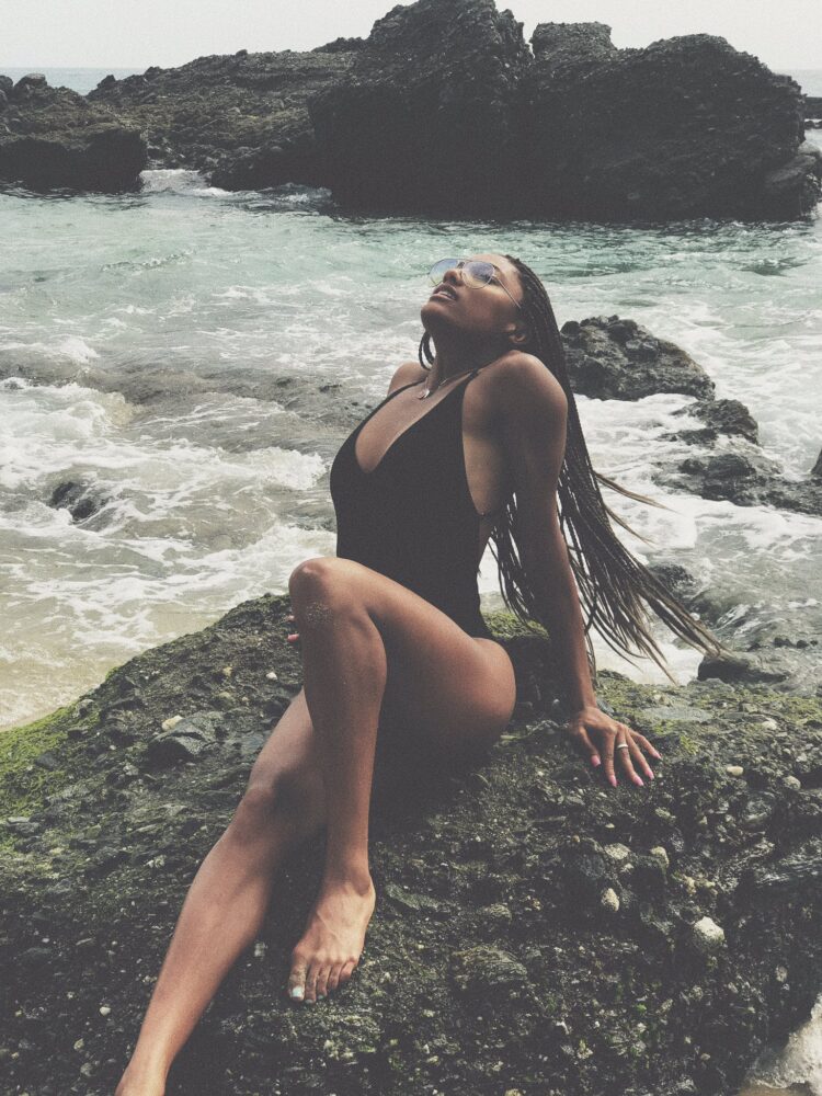 tara davis woodhall feet