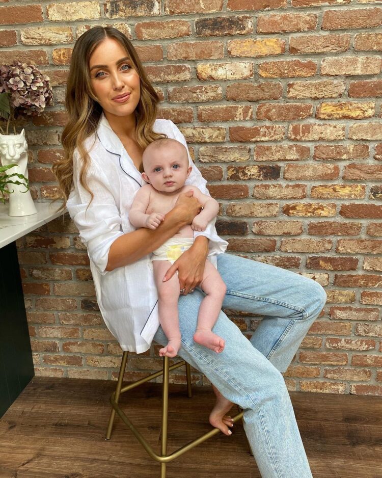 tara ofarrell feet 1