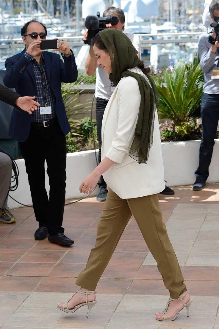 taraneh alidoosti feet 5