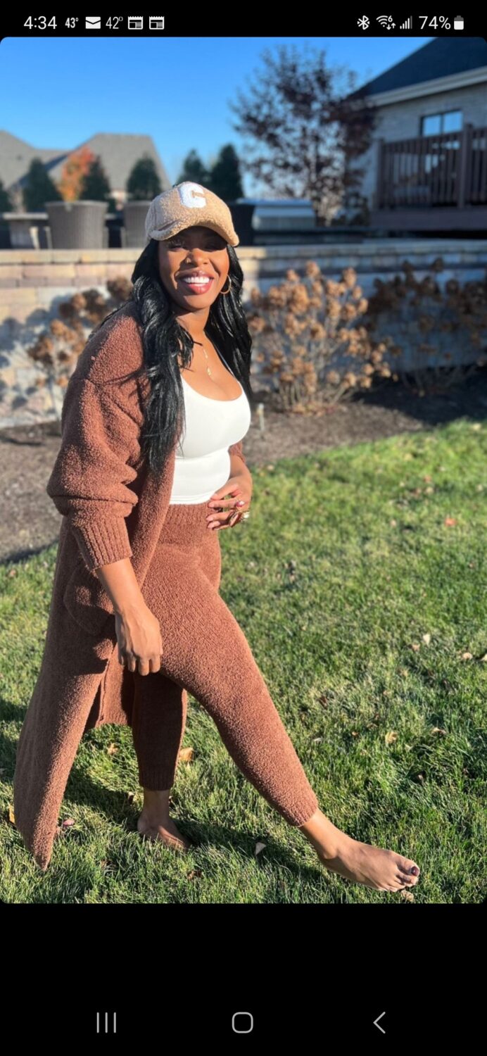 tarhonda jones feet 4