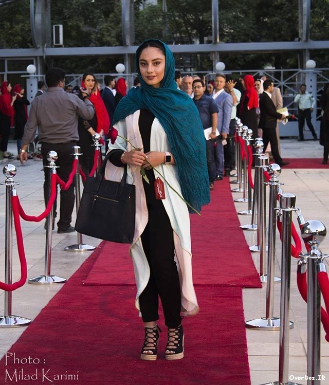 tarlan parvaneh feet