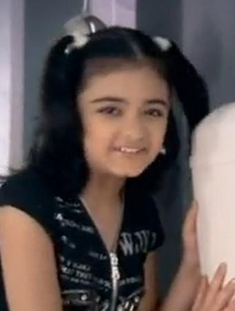 taruni sachdev feet 4