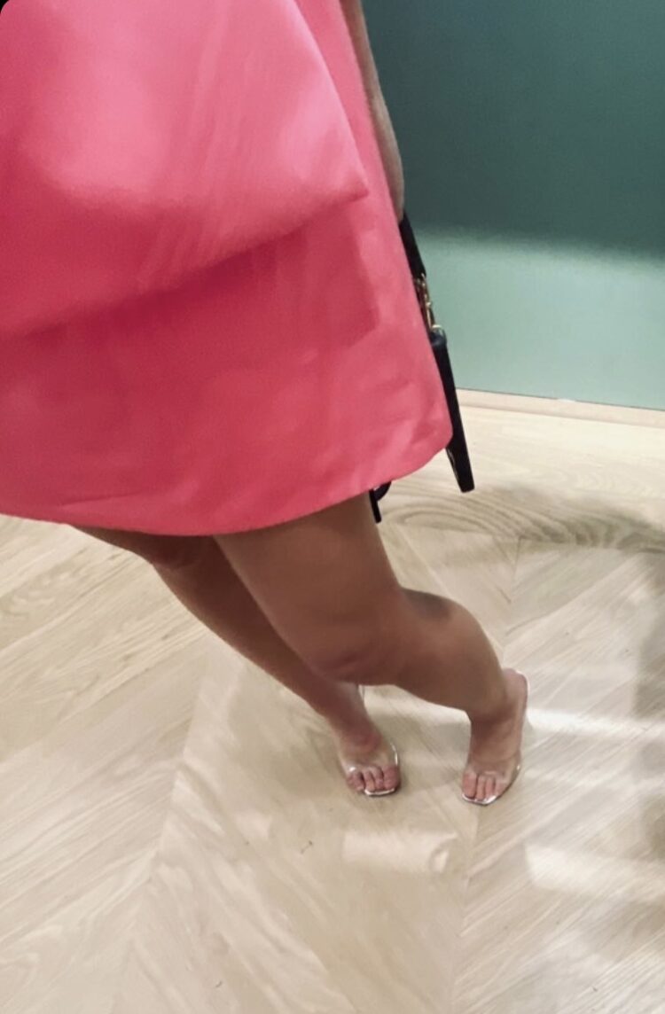 taryn southern feet 4