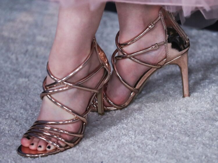 taryn southern feet 6 scaled