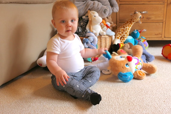 tashe elan allen feet 4