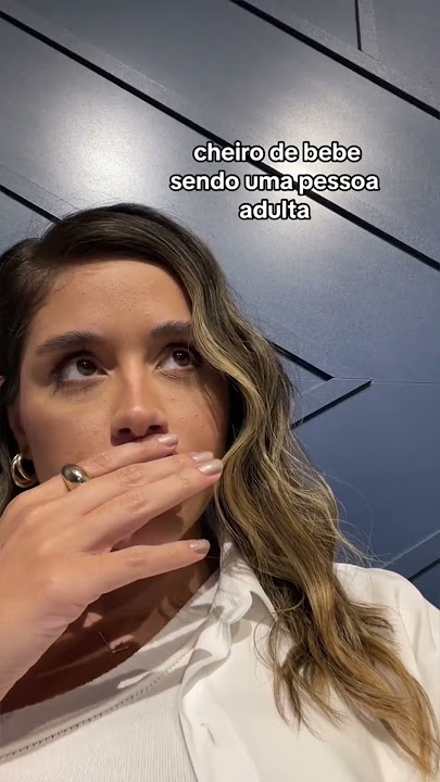 tassiane cruz feet 3