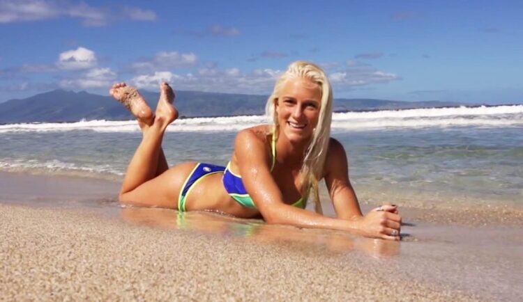 tatiana weston webb feet 5