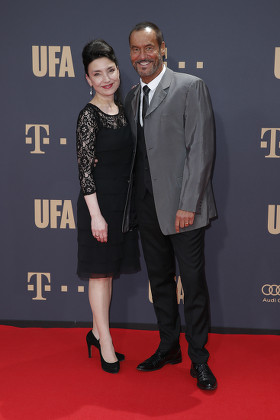 tatjana clasing feet 6