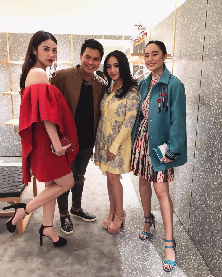 tatjana saphira feet 4