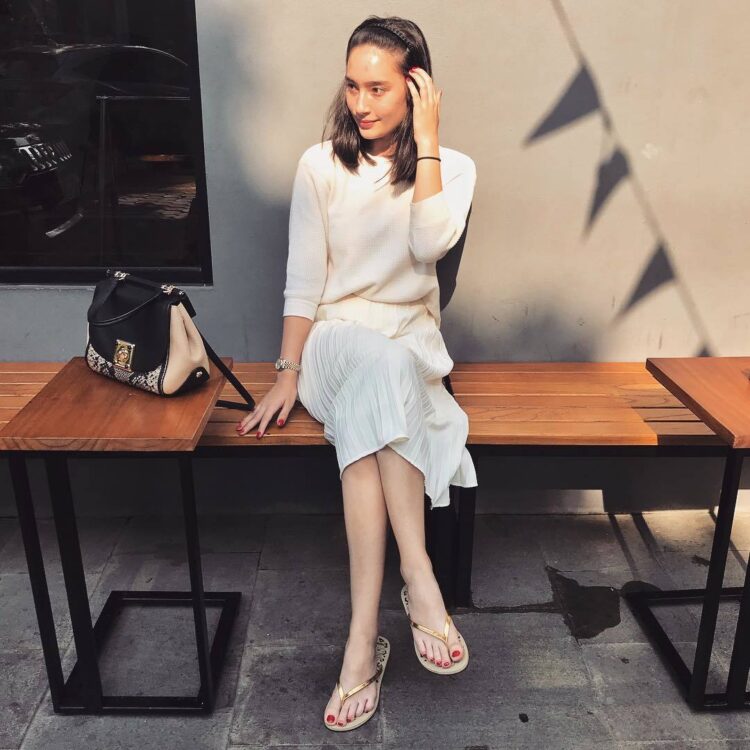 tatjana saphira feet