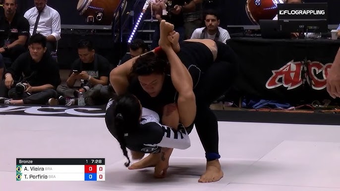 tayane porfirio feet 5