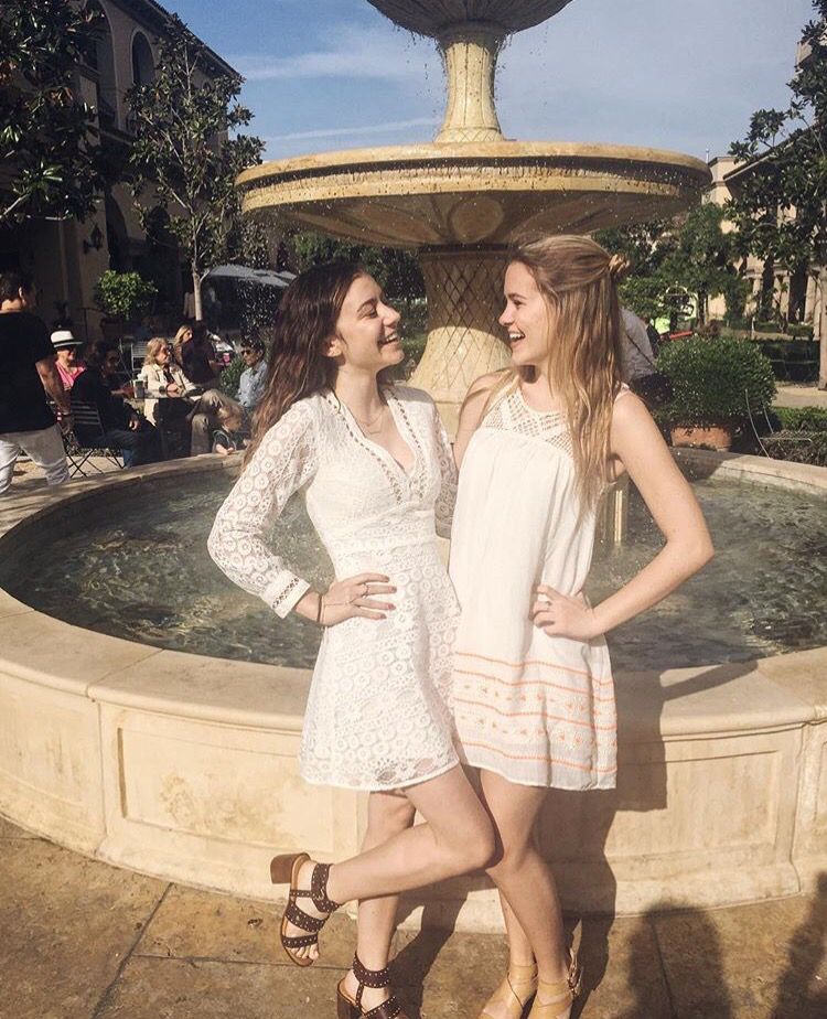 taylar hender feet 5