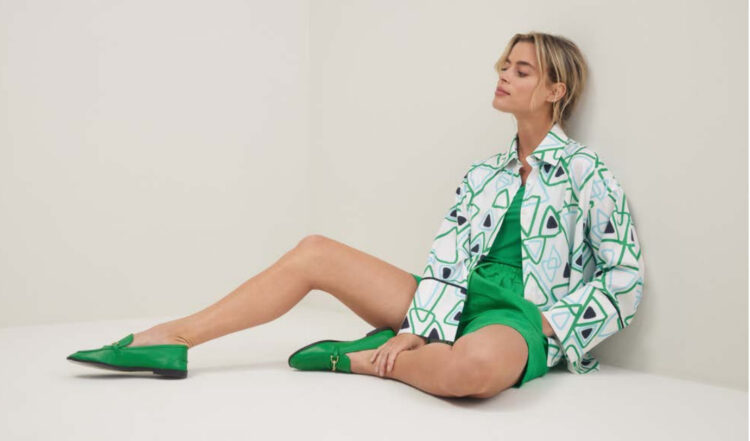 taylor audrey feet 3