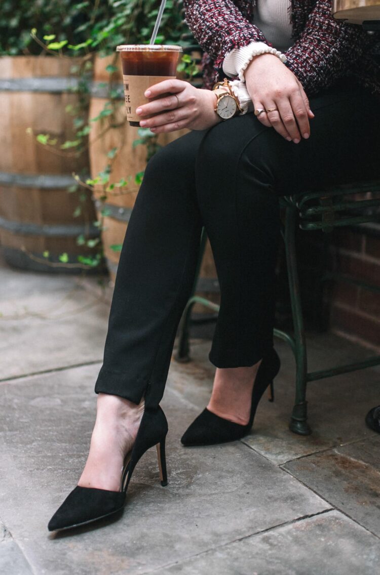 taylor audrey feet 5